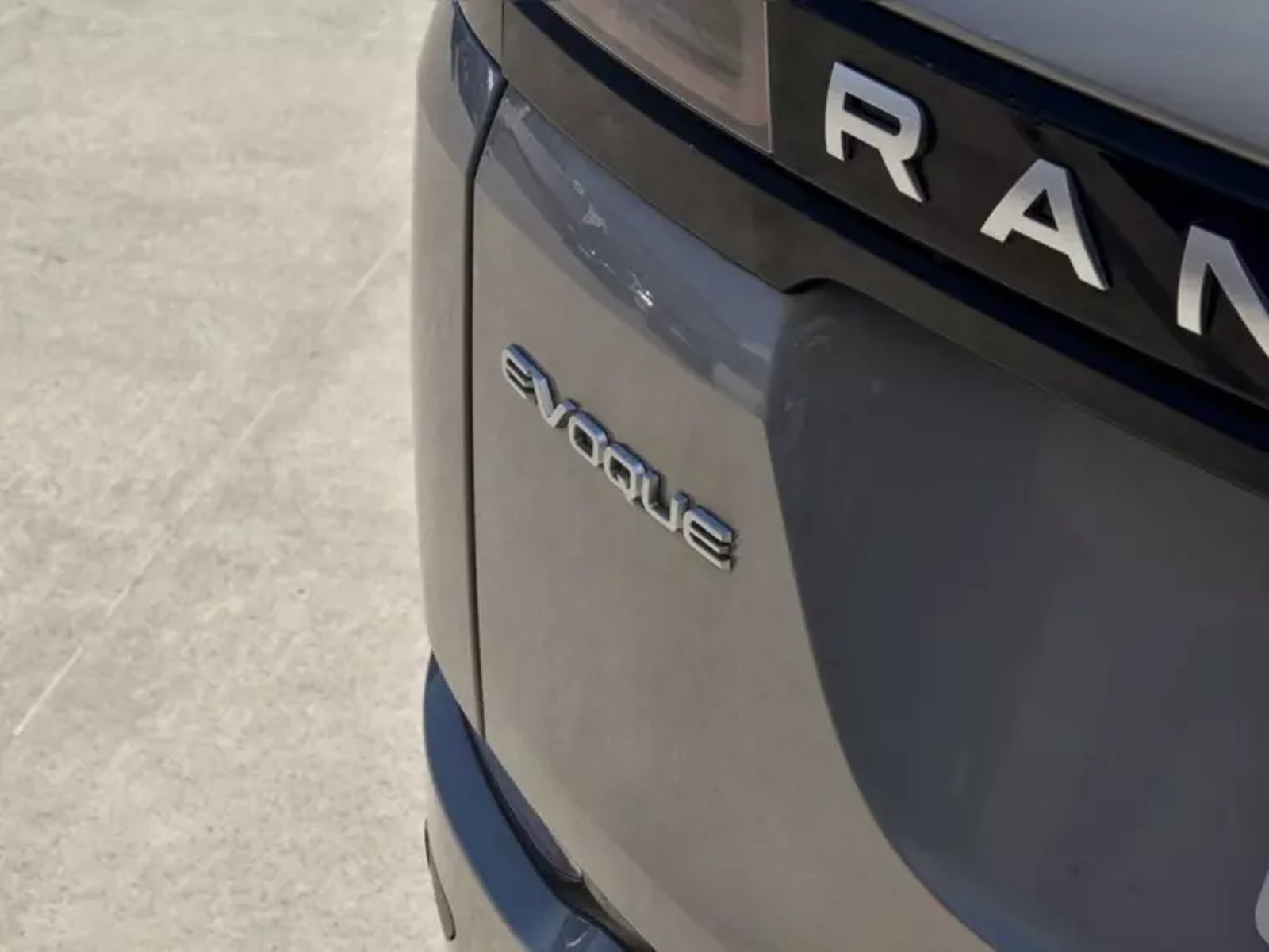Land Rover Evoque 2.0i S 200hp 4x4 2024 - Imagen 8 de 20