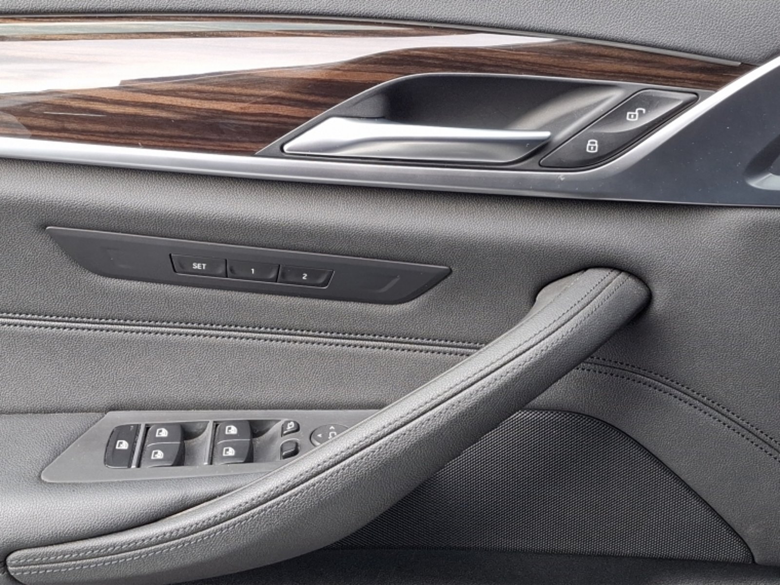 BMW 520 I 2.0 Aut 2019 - Imagen 14 de 20