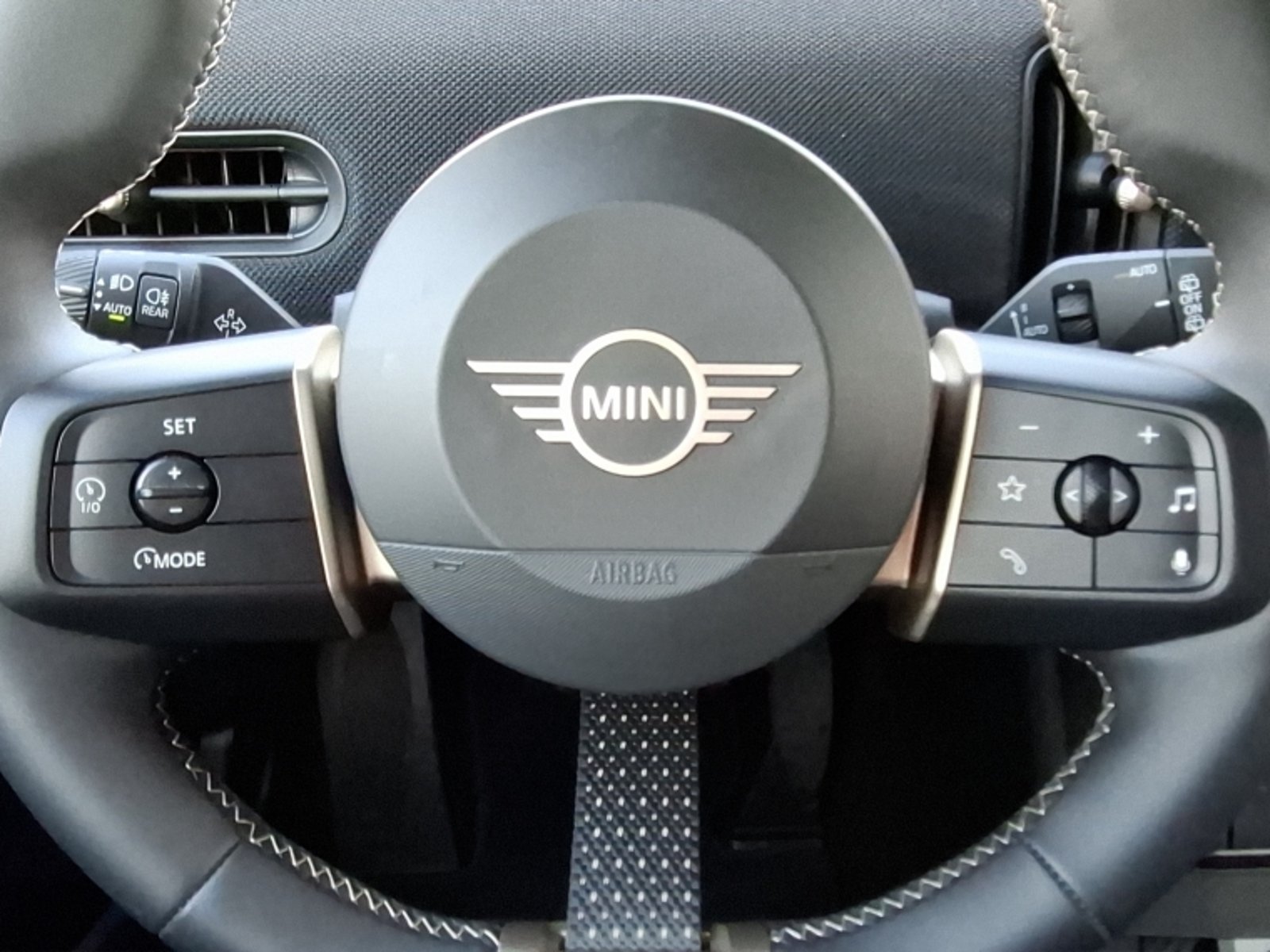 Mini Cooper C 1.5 Hb 3p Classic 2026 - Imagen 12 de 20