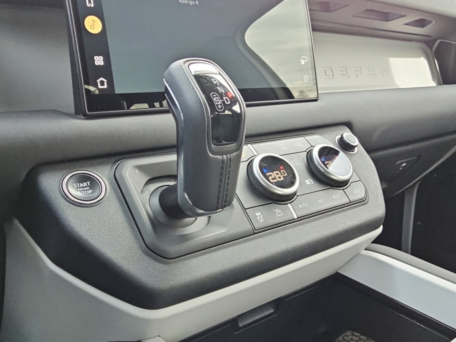 Land Rover Defender 3.0 2025 - Imagen 13 de 20
