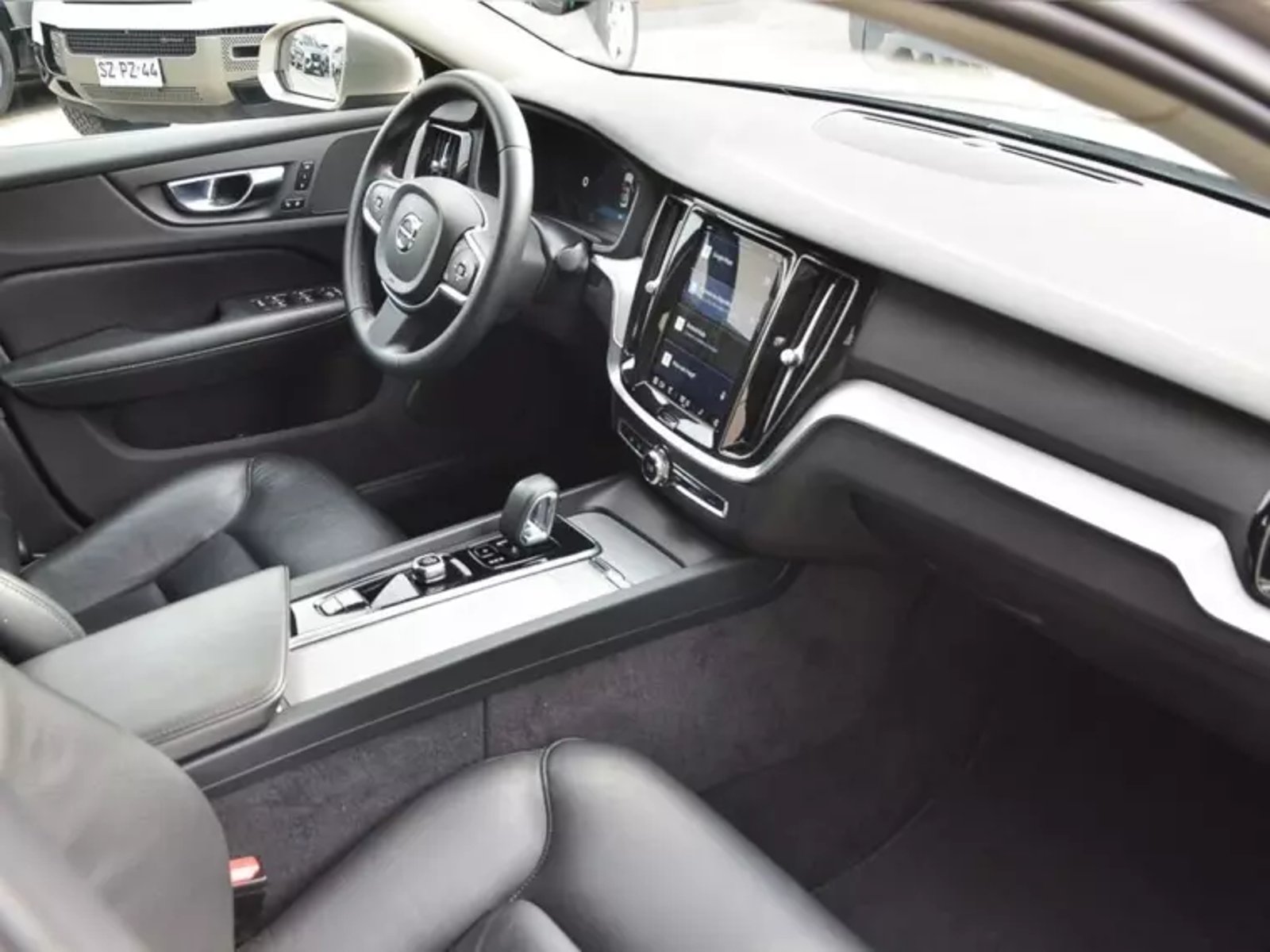 VOLVO S60 B4 2023 - Imagen 7 de 8
