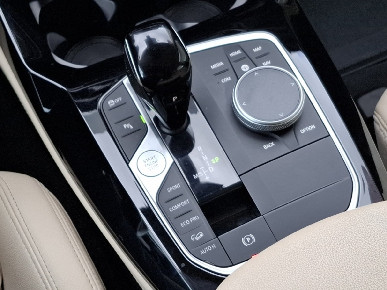 BMW X4 Xdrive20i Heritage 2025 - Imagen 13 de 20