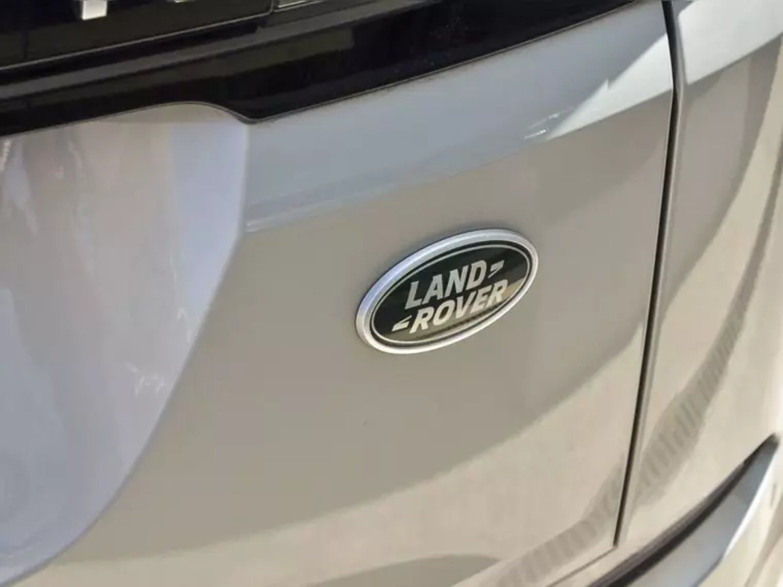 Land Rover Evoque 2.0i S 200hp 4x4 2024 - Imagen 9 de 20