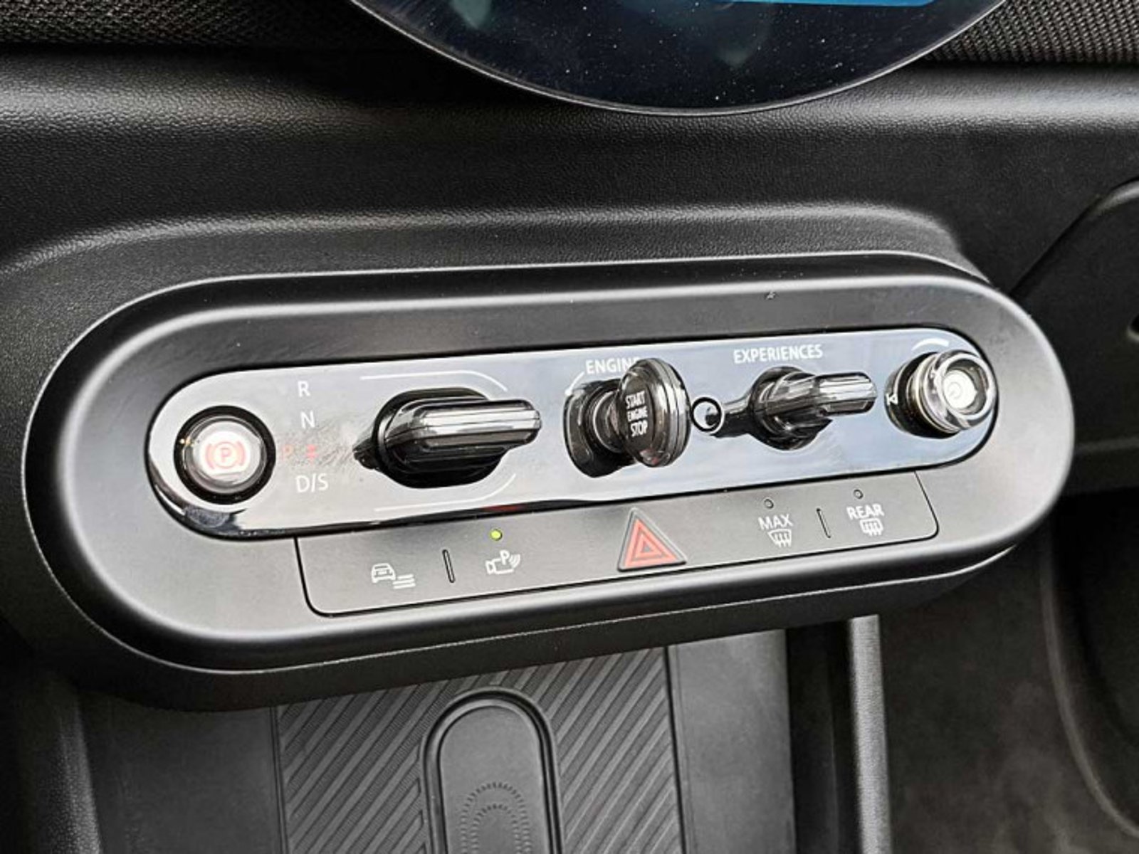 MINI Cooper Jcw Cabriolet 2.0 Aut 2025 - Imagen 9 de 12