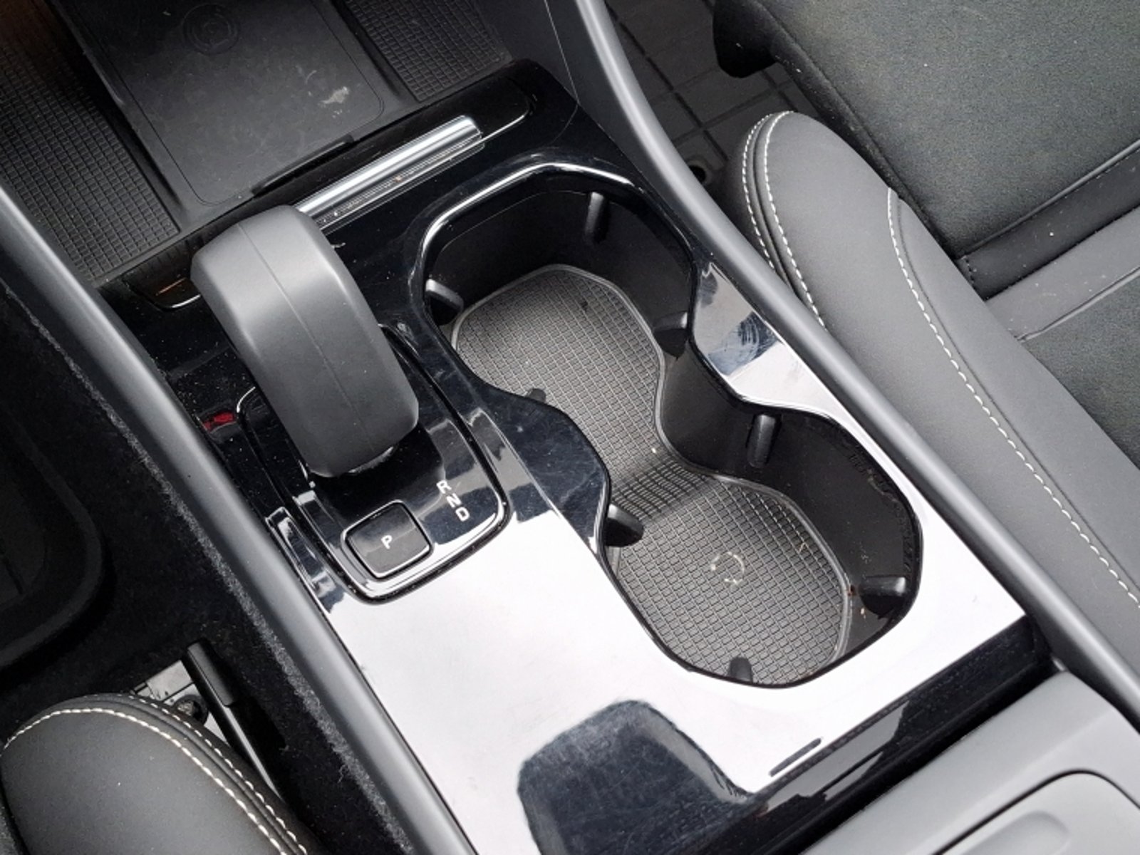 Volvo Ex40 P6 Aut 2025 - Imagen 13 de 20