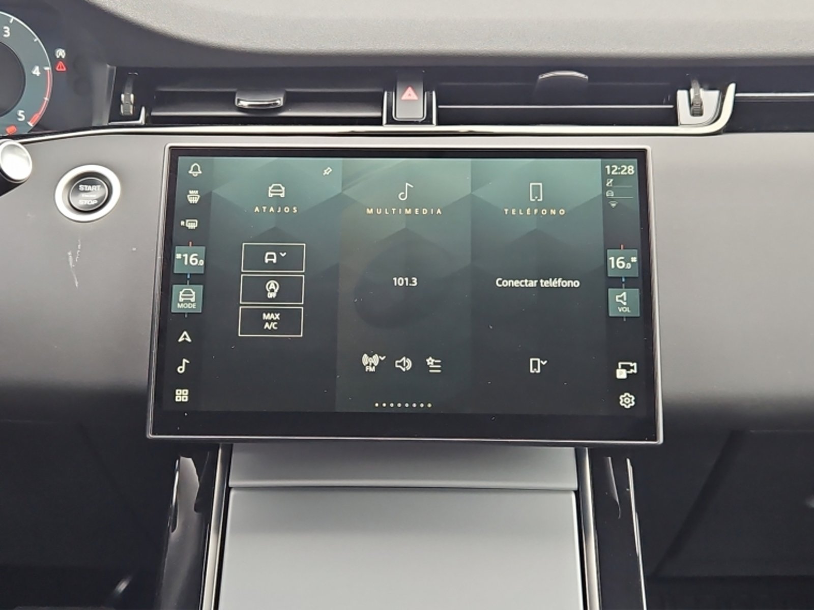 Land Rover Evoque Range Rover Mhev 4x4 2.0 Aut 2025 - Imagen 17 de 19