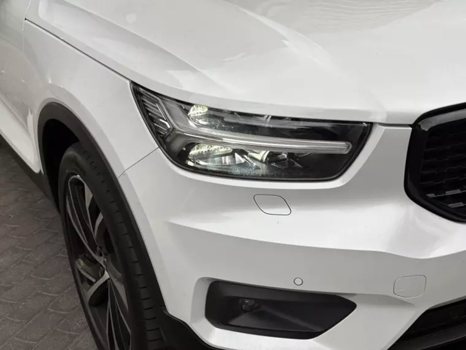 VOLVO Xc40 T5 Hybrid 1.5 Aut 2021 - Imagen 4 de 15