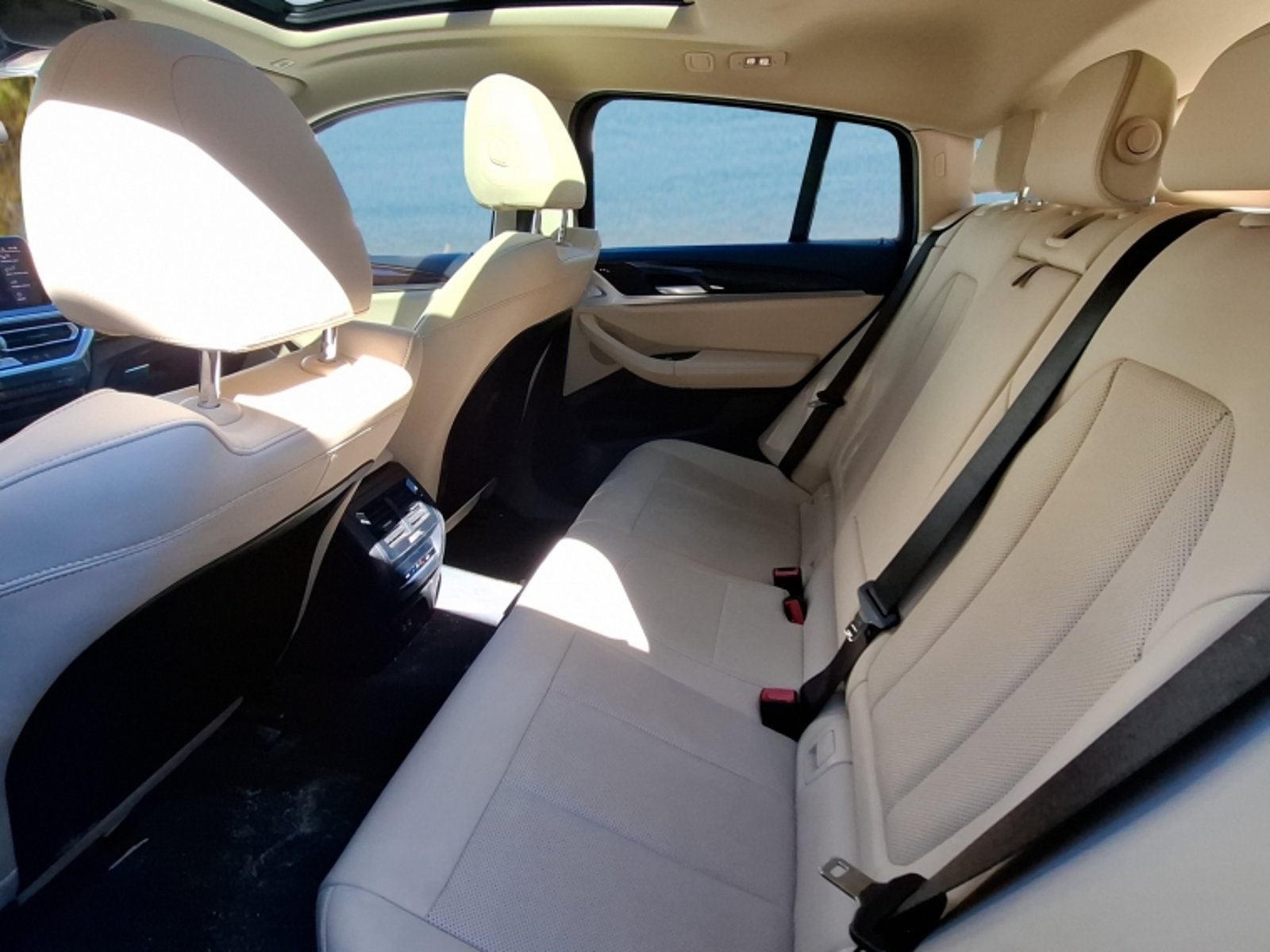 BMW X4 Xdrive20i Heritage Lci 2024 - Imagen 15 de 20