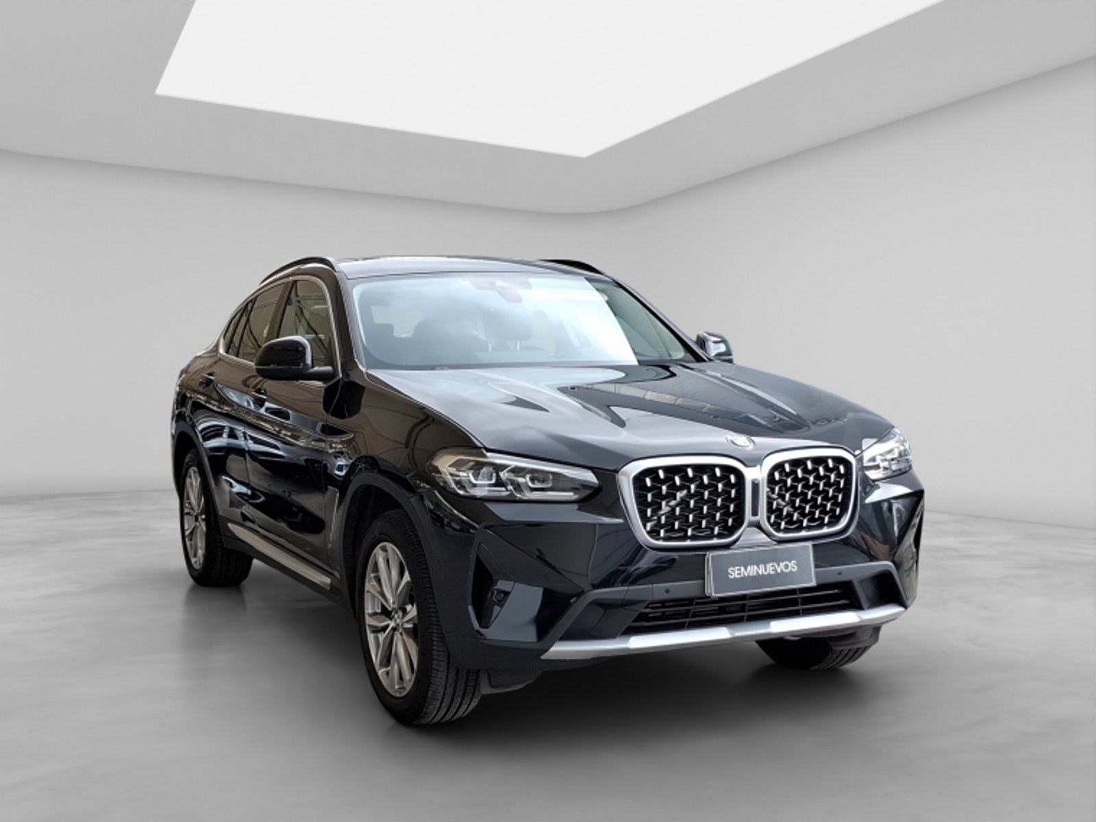 BMW X4 Xdrive 20i 4x4 2.0 At 2023 - Foto 3 de 20