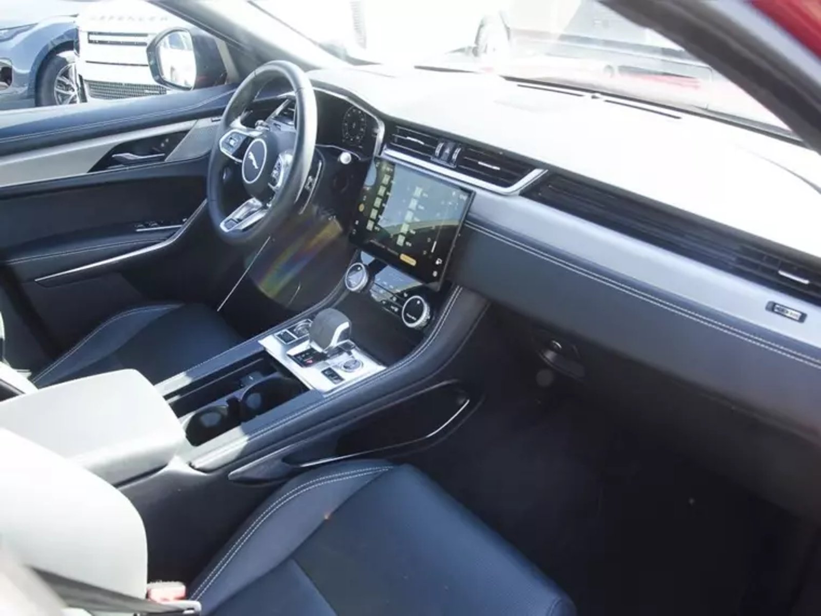 Jaguar F-pace R Dynamic S 2024 - Imagen 20 de 20