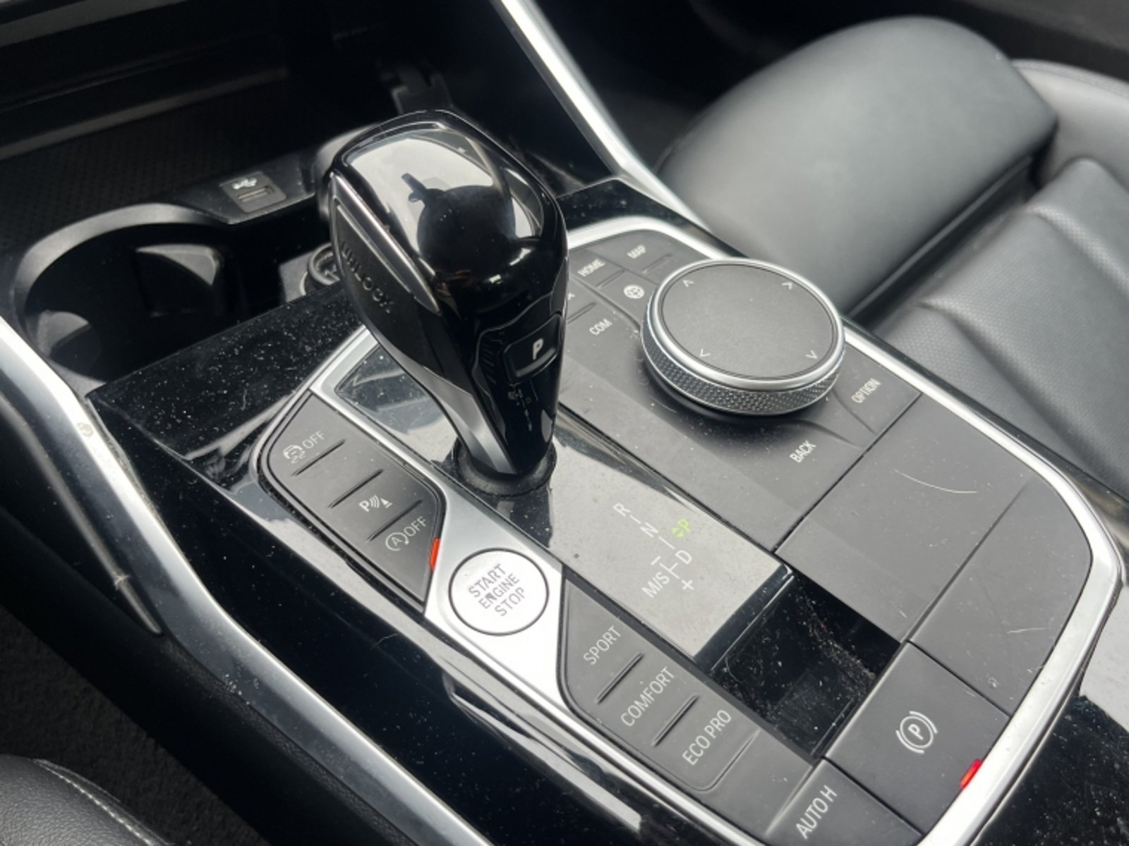 BMW 320 I Urban 2022 - Imagen 13 de 20