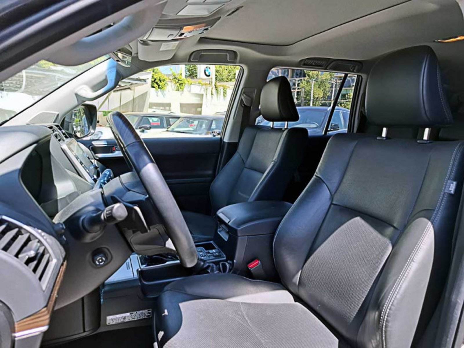 TOYOTA Land cruiser prado 4wd 4.0 At 2023 - Imagen 10 de 13