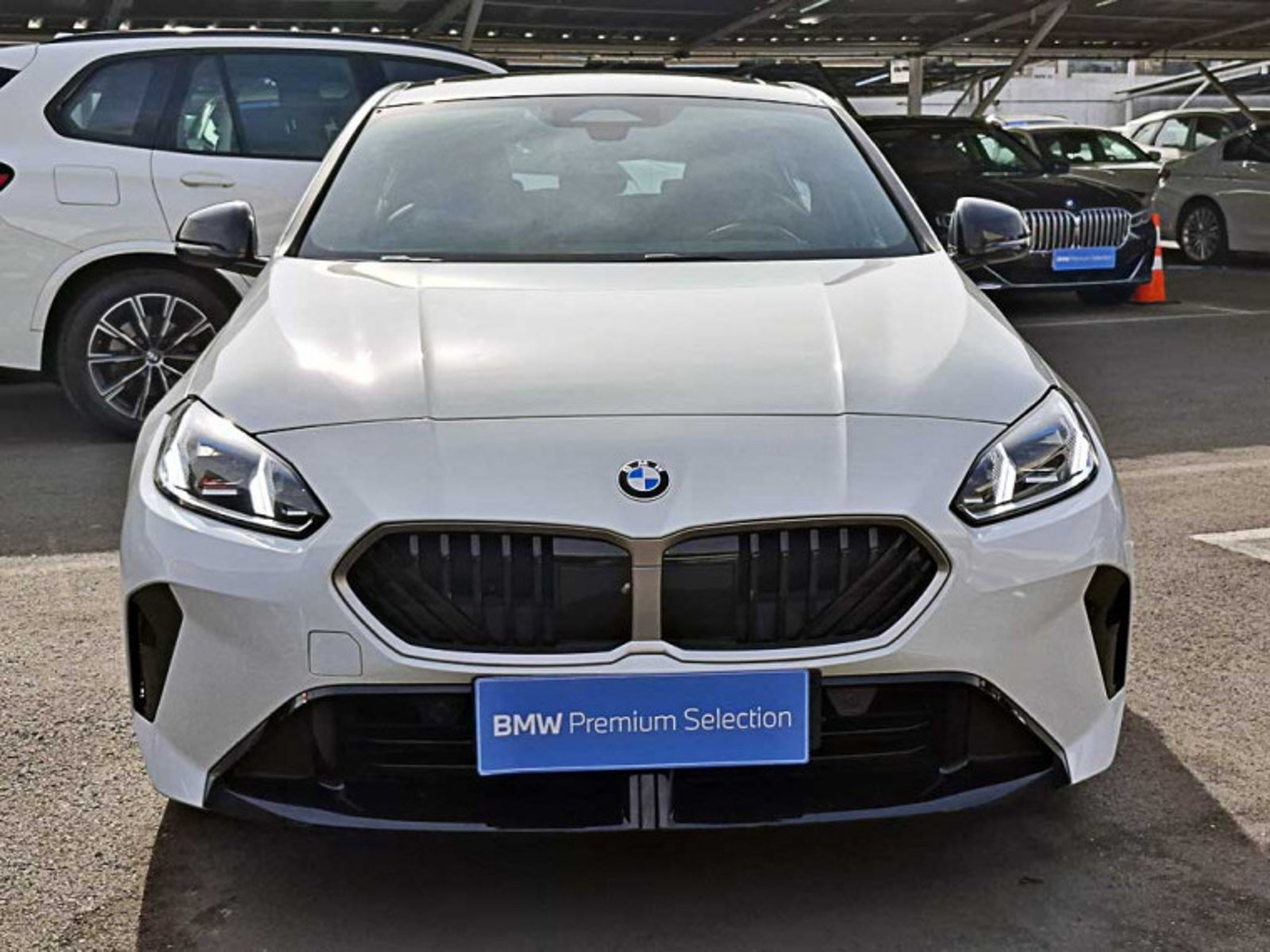 BMW 120 Hatch M Sport 2026 - Imagen 3 de 13