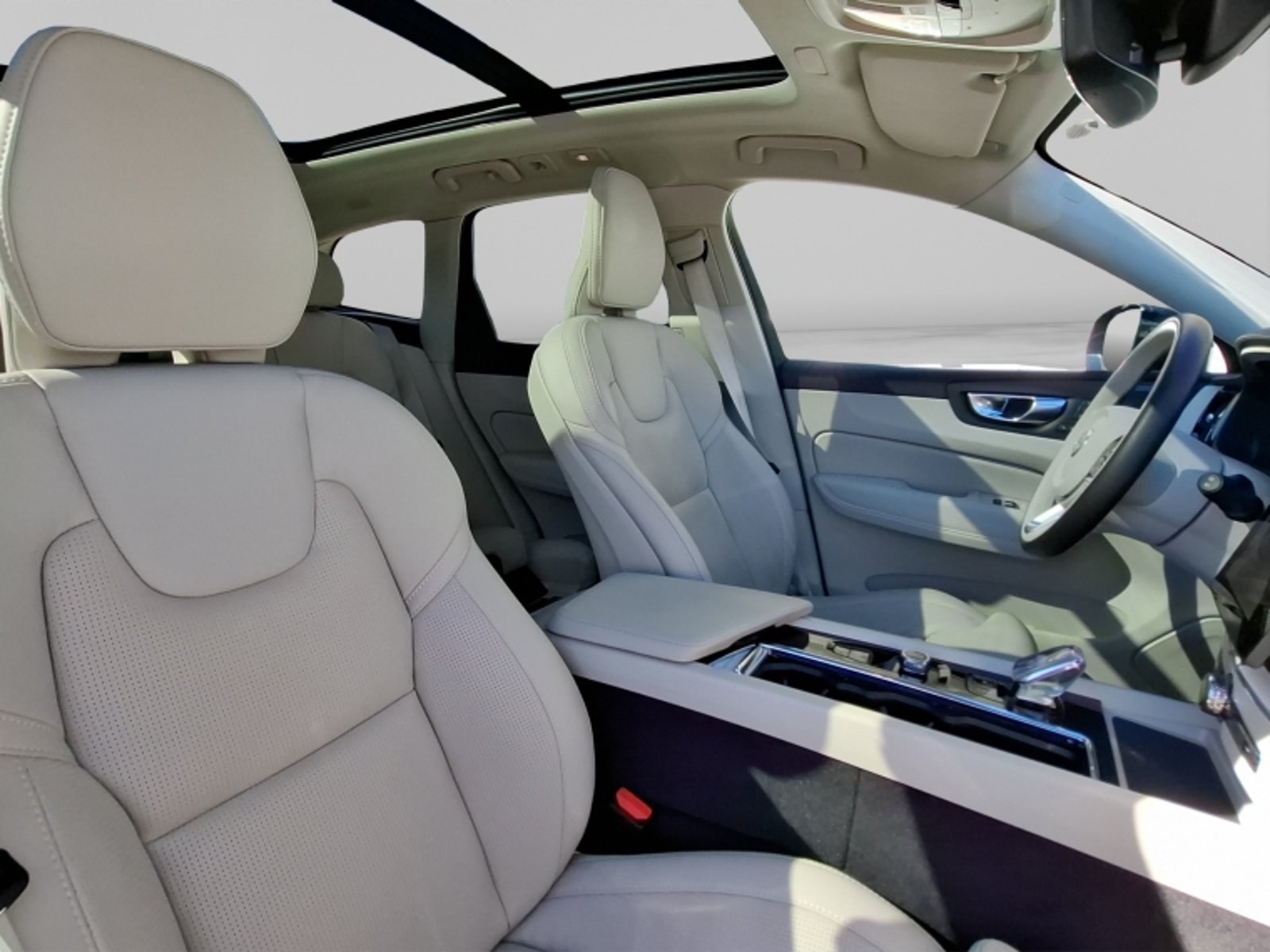 Volvo Xc60 T8 Ultra 4x4 2.0 Aut 2026 - Imagen 19 de 20