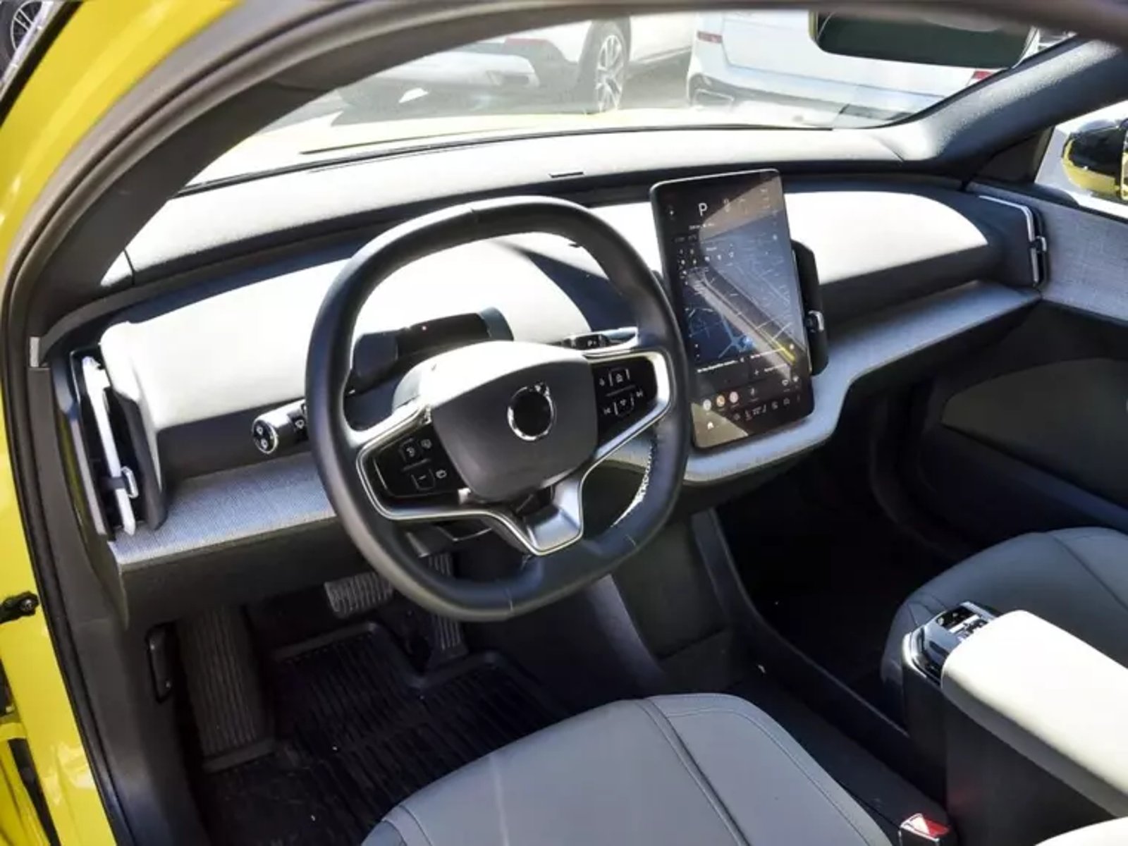 VOLVO Ex30 E60 Plus Aut 2025 - Imagen 11 de 14