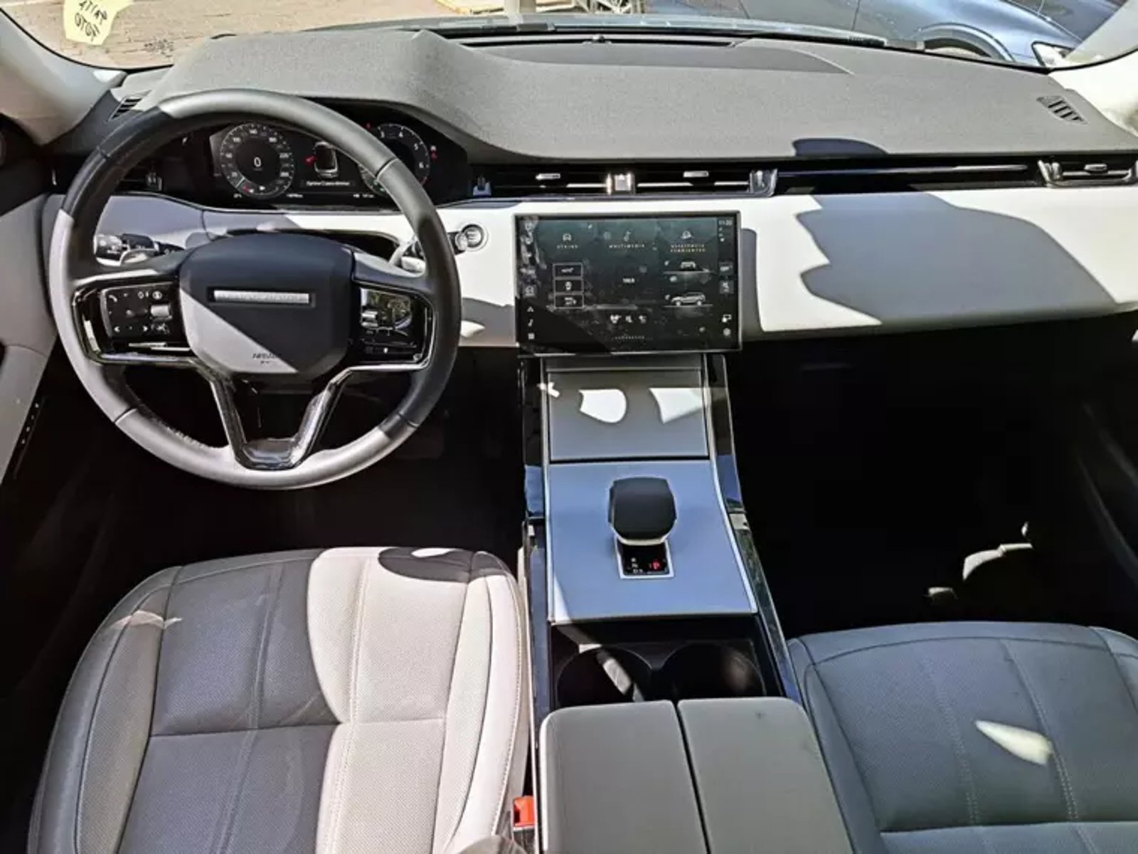 Land Rover Evoque 2.0i S 200hp 2025 - Imagen 15 de 20