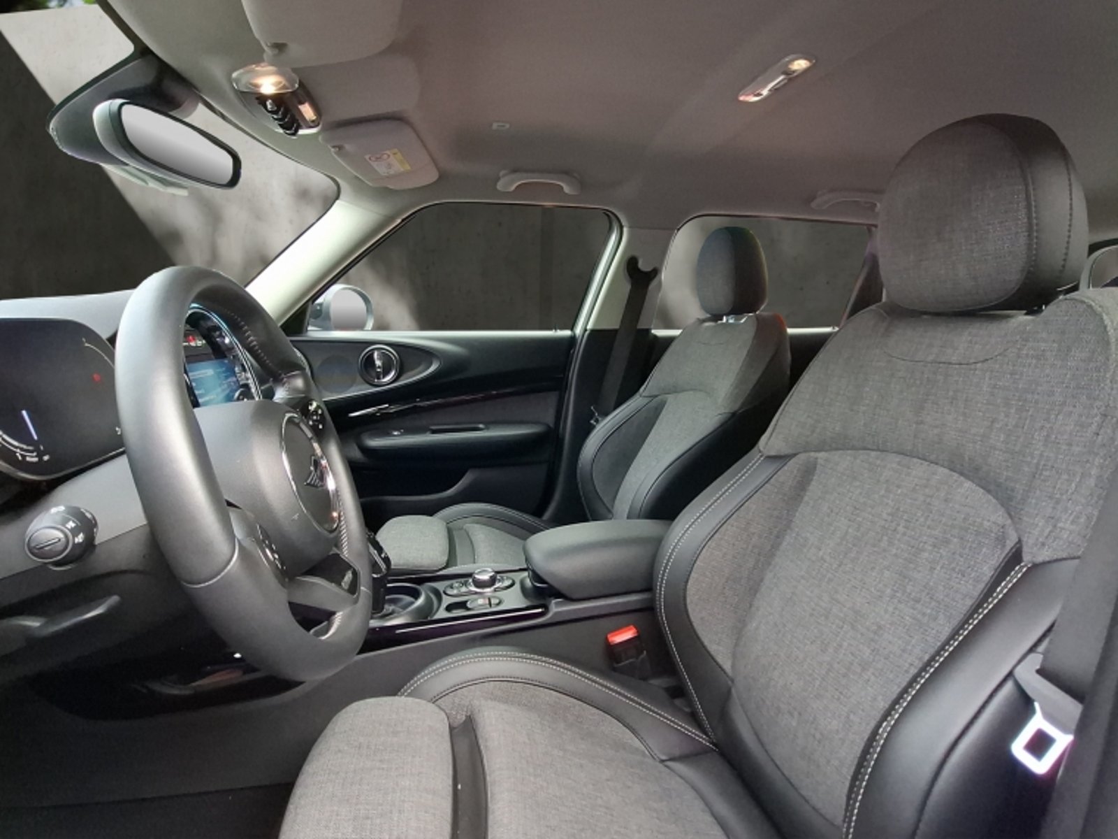 Mini Cooper Club Man S 2.0 Iconic 2023 - Imagen 10 de 20
