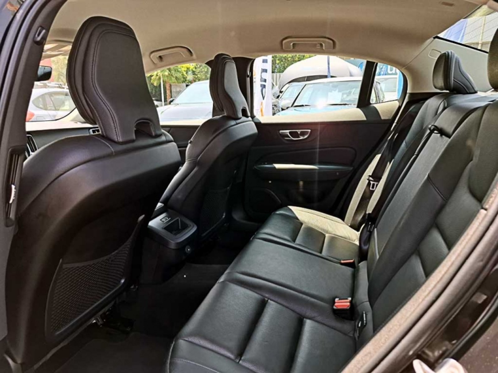 VOLVO S60 Ii B4 2.0 Aut 2023 - Imagen 12 de 13