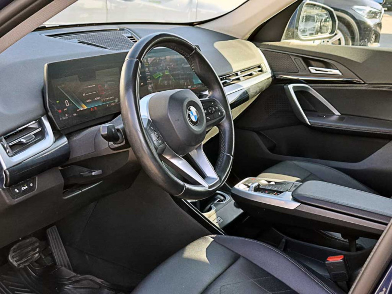 BMW X1 4x2 2.0 Aut 2023 - Imagen 11 de 13