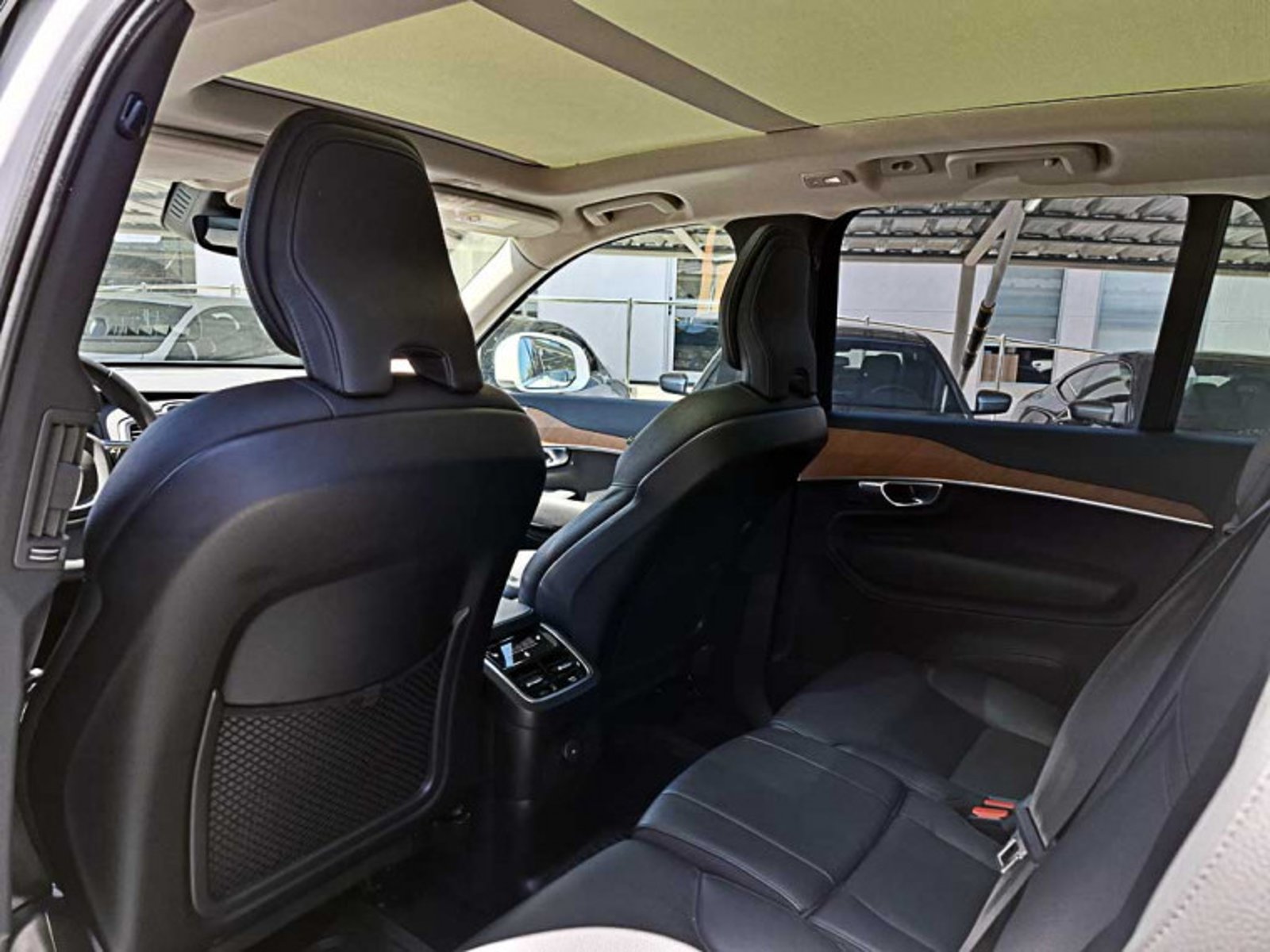 VOLVO Xc90 Ii 4x4 2.0 Aut 2024 - Imagen 12 de 13