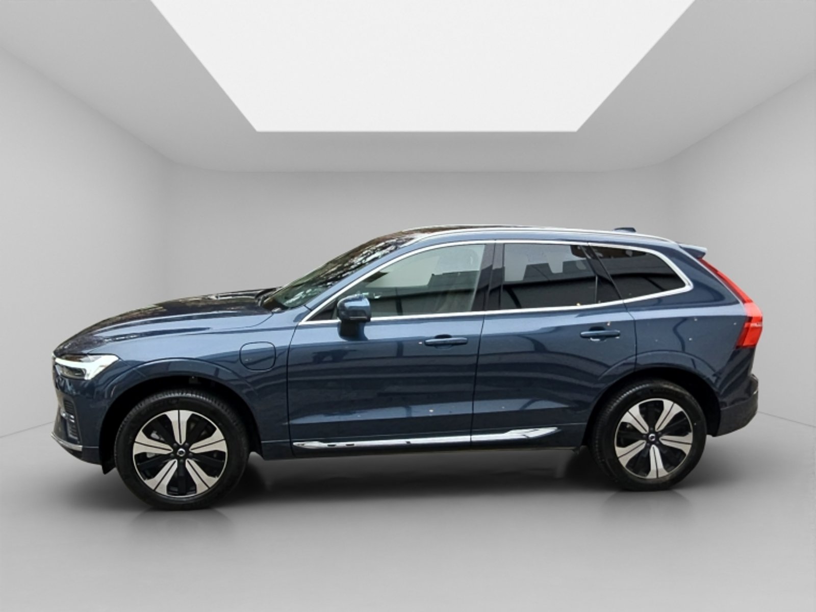 Volvo Xc60 Ii T8 Recharge 4x4 2.0 Aut 2025 - Foto 4 de 20