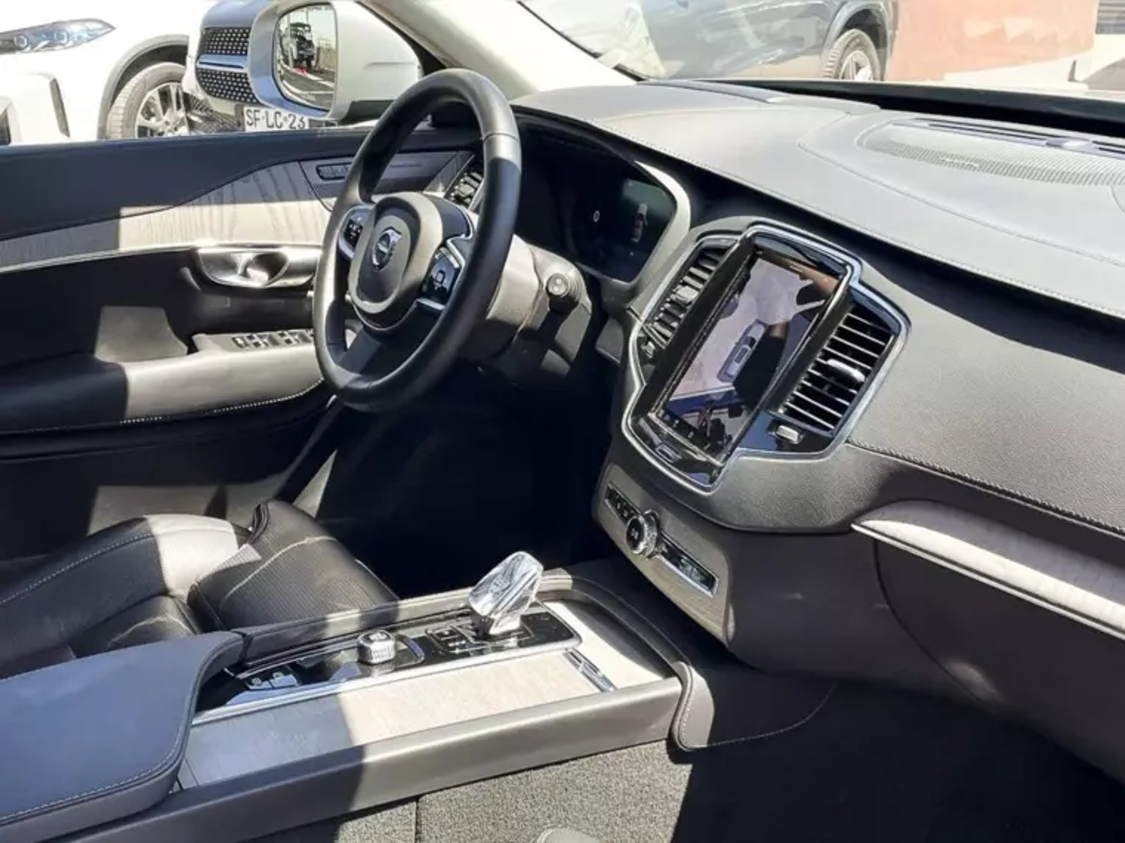 VOLVO Xc90 2.0 T8 Recharge Ultimate At 4x4 Hibrido 2025 - Imagen 5 de 17
