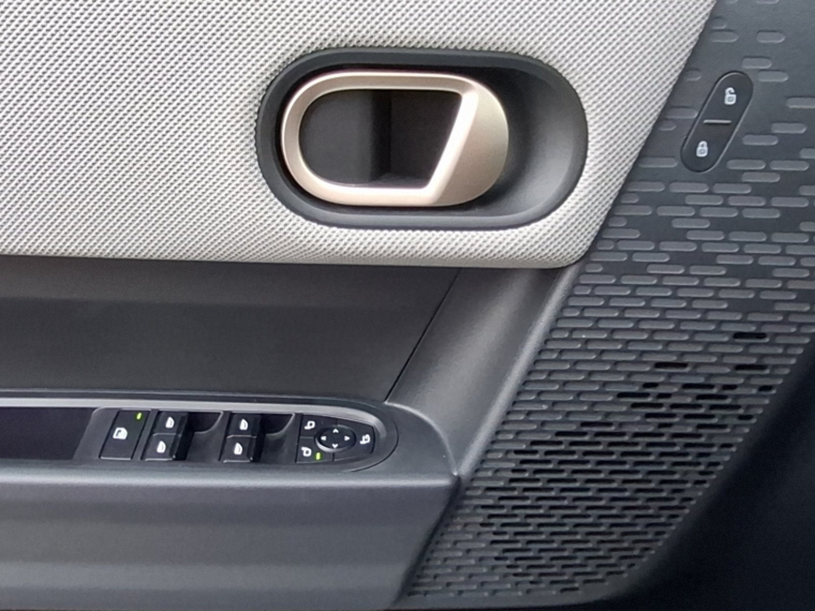 Mini Cooper Hb 2.0 Aut 2025 - Imagen 14 de 20