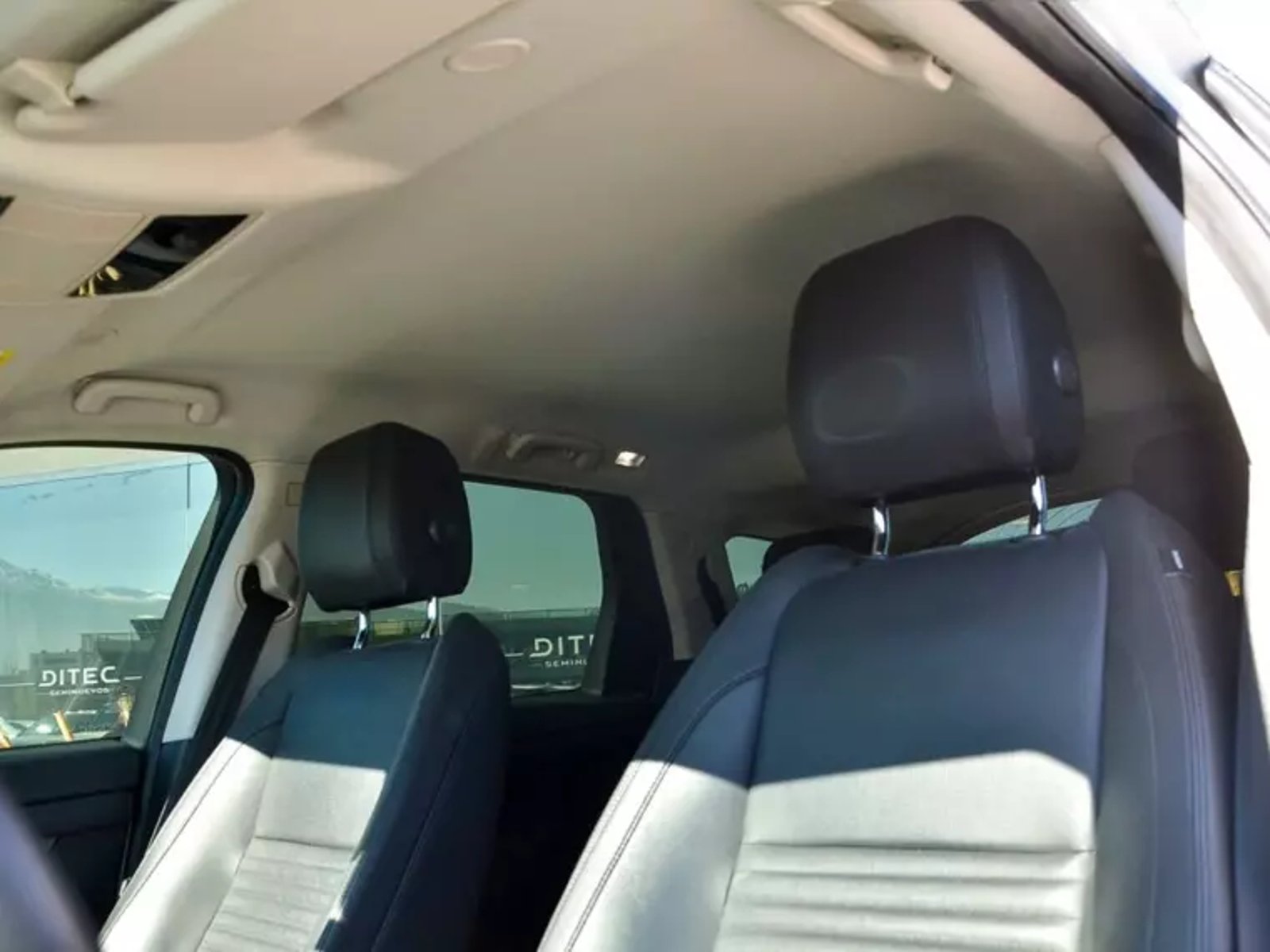 Land Rover Discovery sport Aut 2022 - Imagen 14 de 19