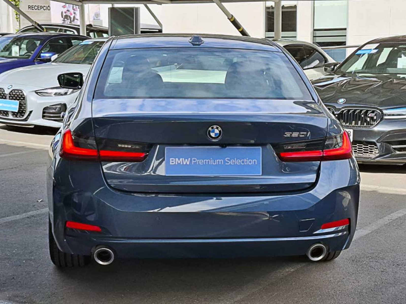 BMW 320 I Berlina Urban 2026 - Foto 4 de 13