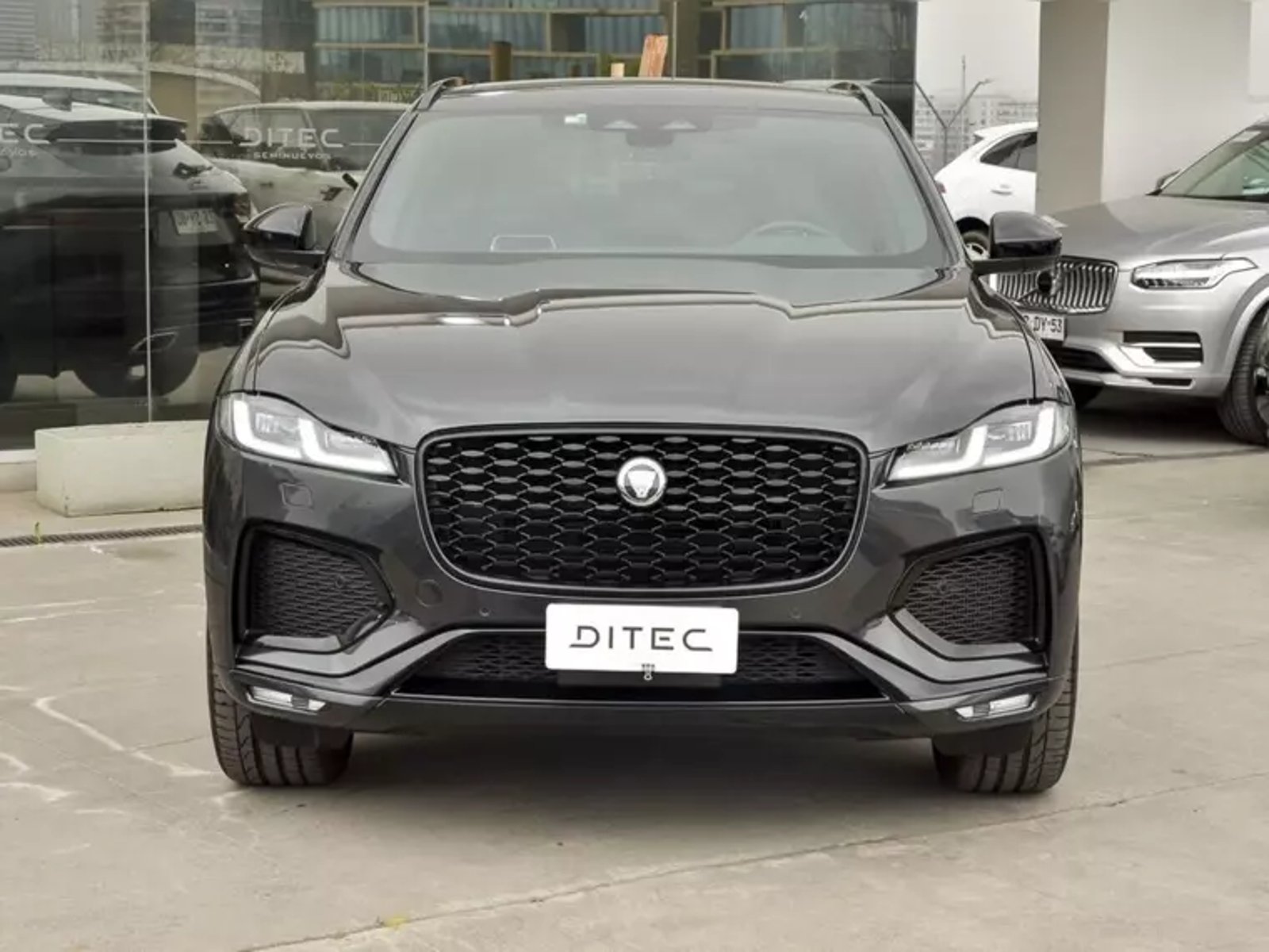 Jaguar F-pace 400 Sport 2025 - Foto 3 de 20