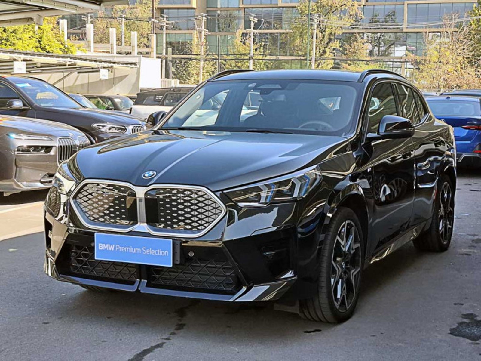 BMW Ix2 Xdrive30 M Sport 2025 - Foto 2 de 13
