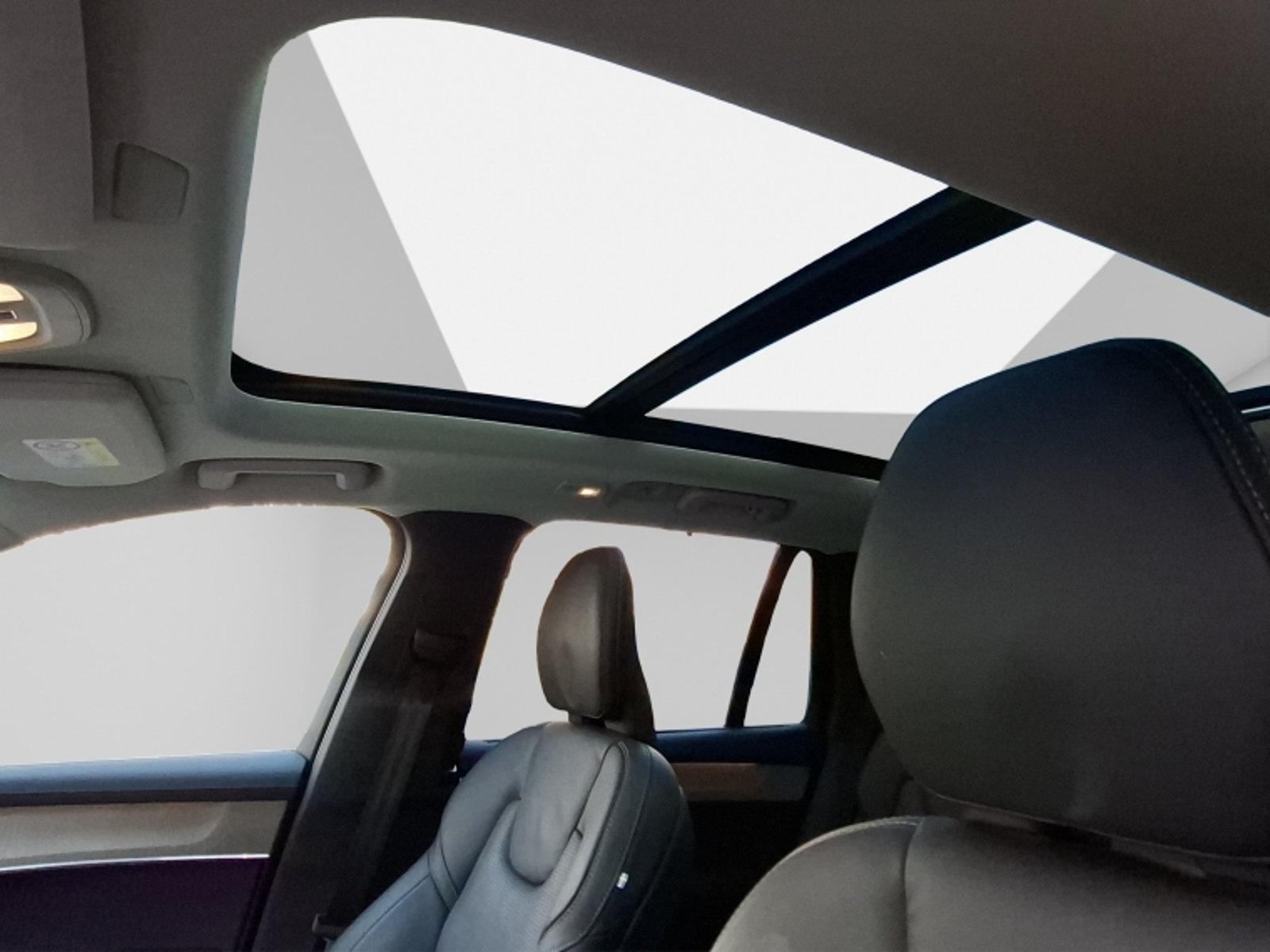 Volvo Xc90 T8 Ultra 2025 - Imagen 11 de 20