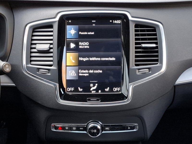 Volvo Xc90 2.0 B6 Momentum 4x4 At 5p 2022 - Imagen 18 de 20