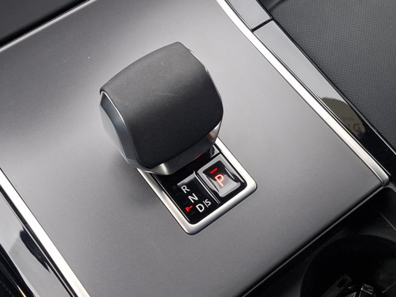 Land Rover Range rover velar Velar 2.0id S 2025 - Imagen 13 de 20