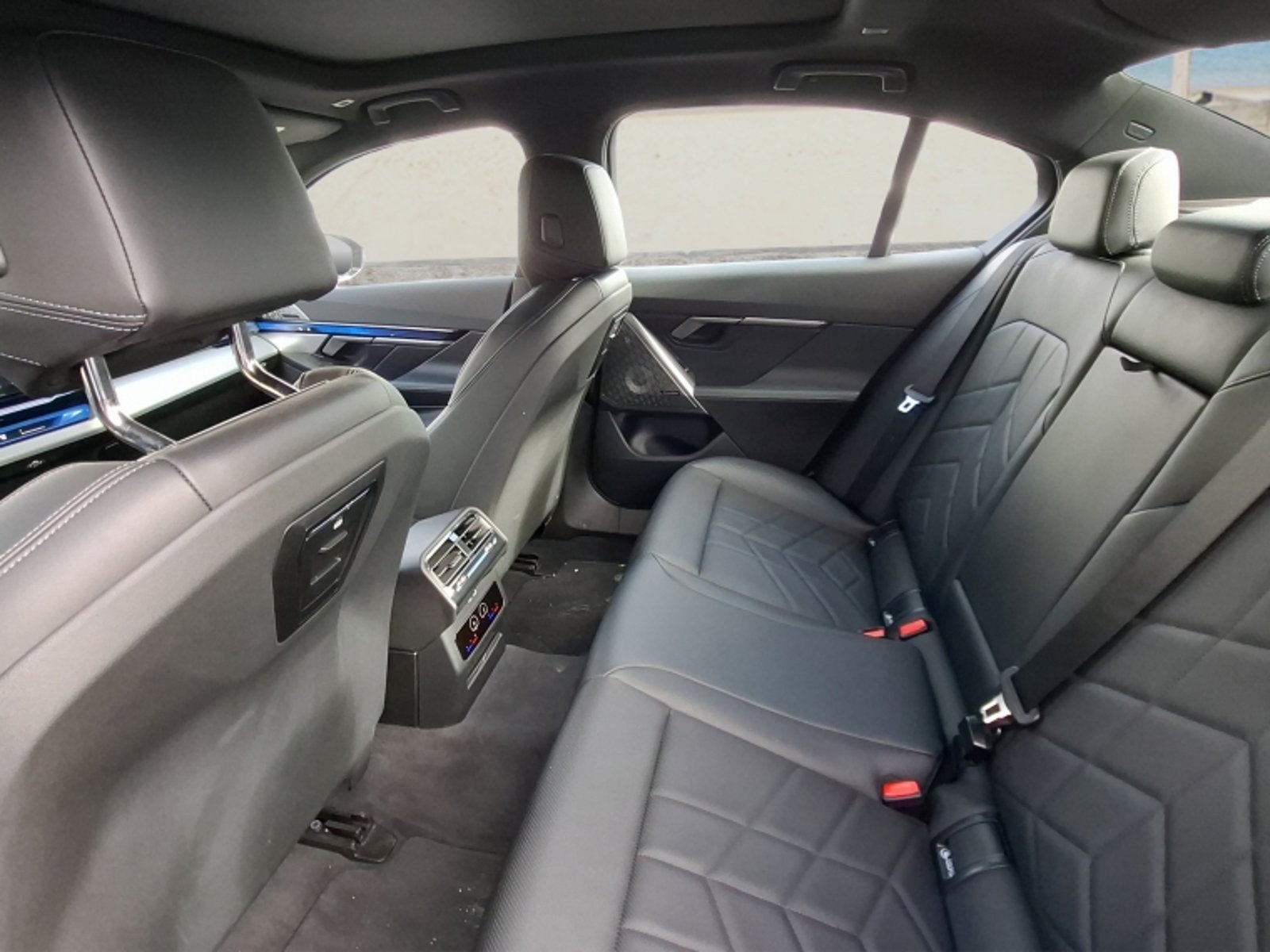BMW I5 Edrive40 Berlina M Sport 2026 - Imagen 15 de 20