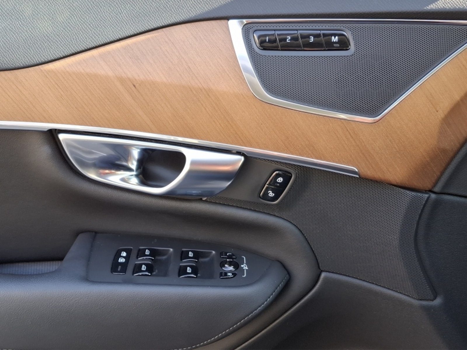 VOLVO Xc90 Ii 4x4 2.0 Aut 2024 - Imagen 14 de 20