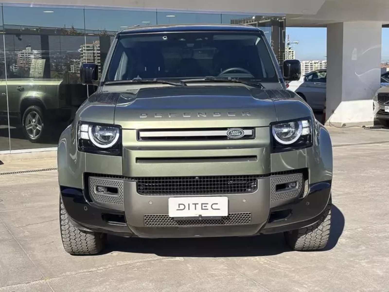 Land Rover Defender 110 X Dynamic 4x4 3.0 Aut 2023 - Imagen 3 de 17