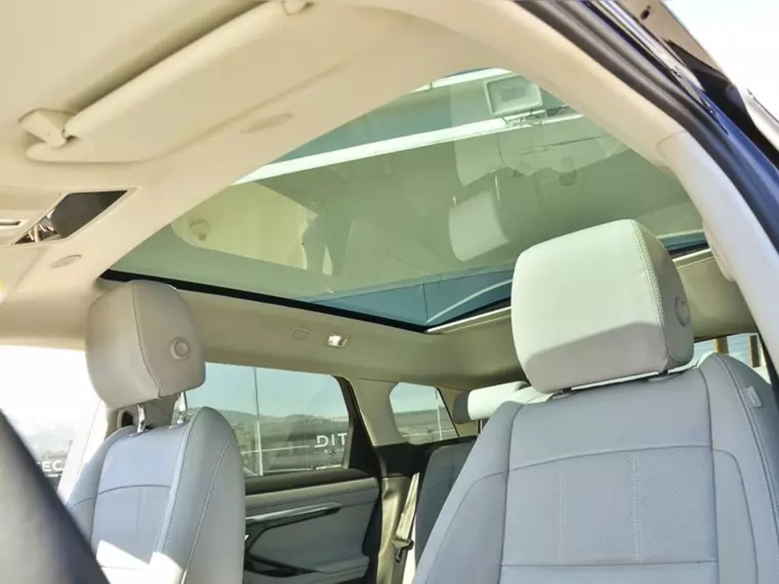 Land Rover Evoque Aut 2023 - Imagen 13 de 19