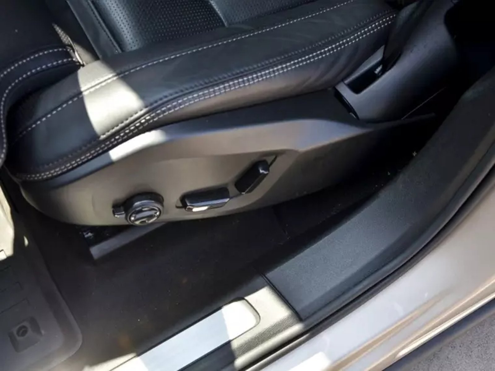 Volvo Xc60 T8 Awd Recharge Ultimate 2025 - Imagen 15 de 20
