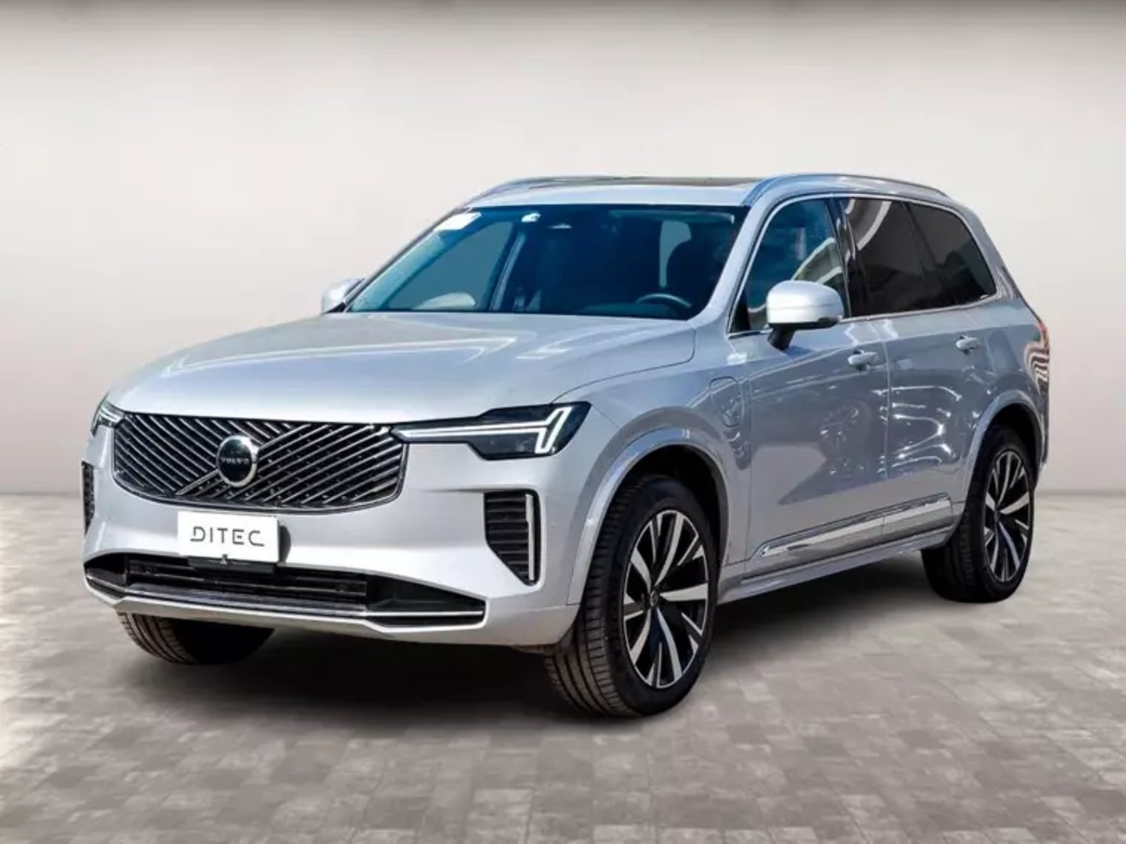 Volvo XC90 2025
