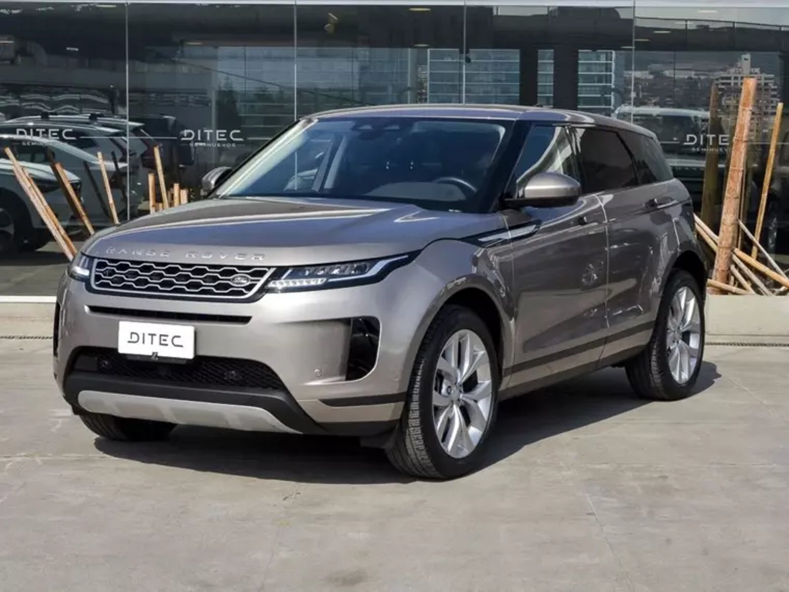 Land Rover Evoque Aut 2023 - Foto 2 de 19