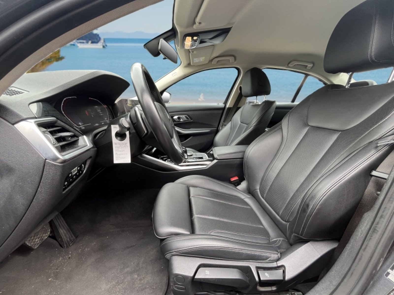 BMW 320 I Urban 2022 - Imagen 10 de 20
