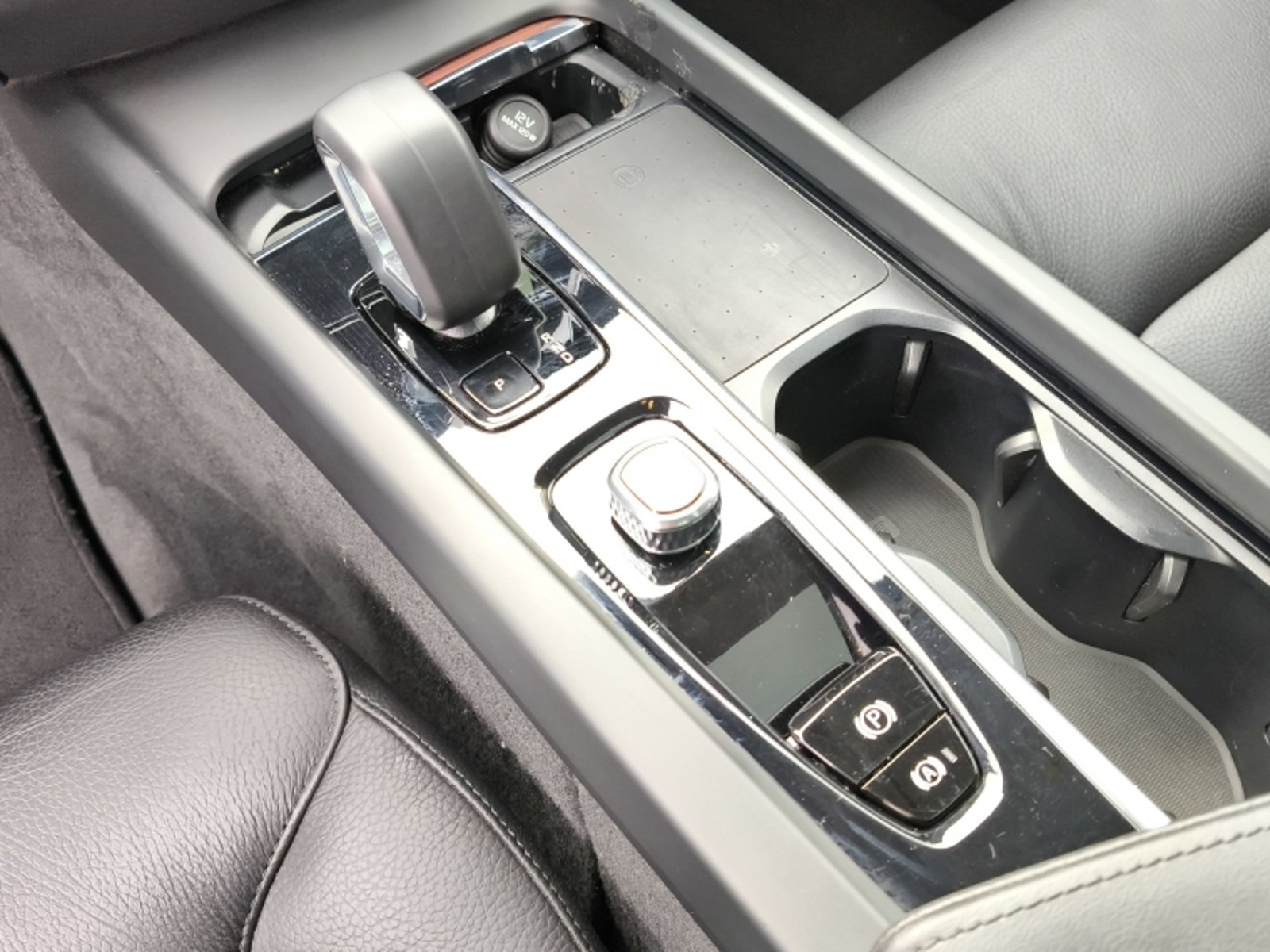 Volvo V60 Cc Ii B5 4x4 2.0 Aut 2023 - Imagen 14 de 20