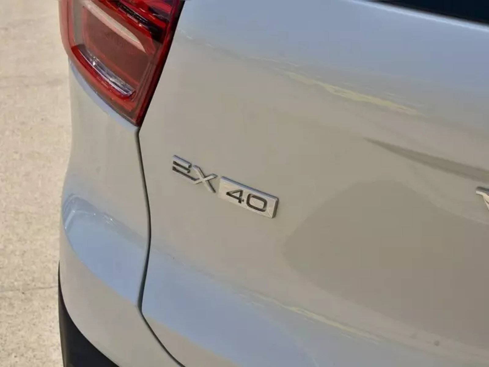 Volvo Ex40 0.0 P8 Recharge 4x4 At Electrico 2025 - Imagen 8 de 17