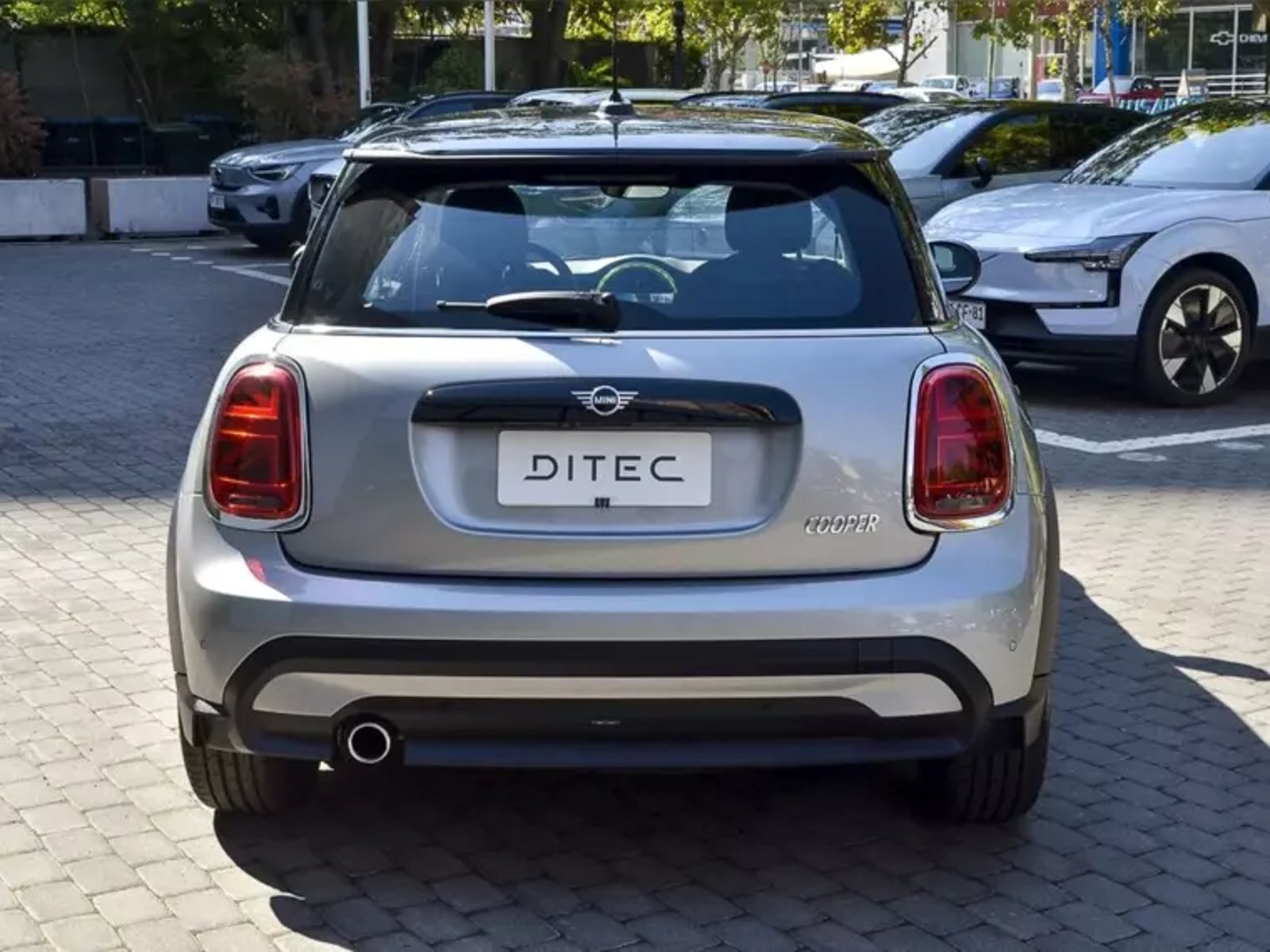 MINI Cooper 1.5 Essential Countryman At 2024 - Imagen 6 de 11