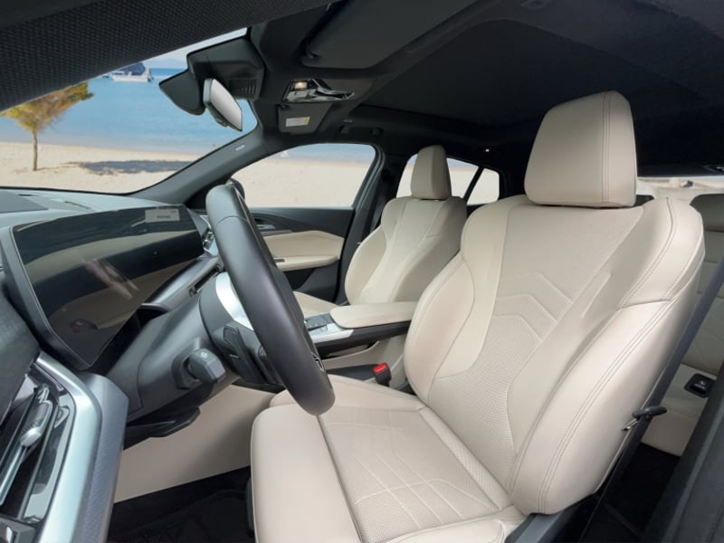 BMW Ix2 Xdrive30 M Sport 2025 - Imagen 10 de 16