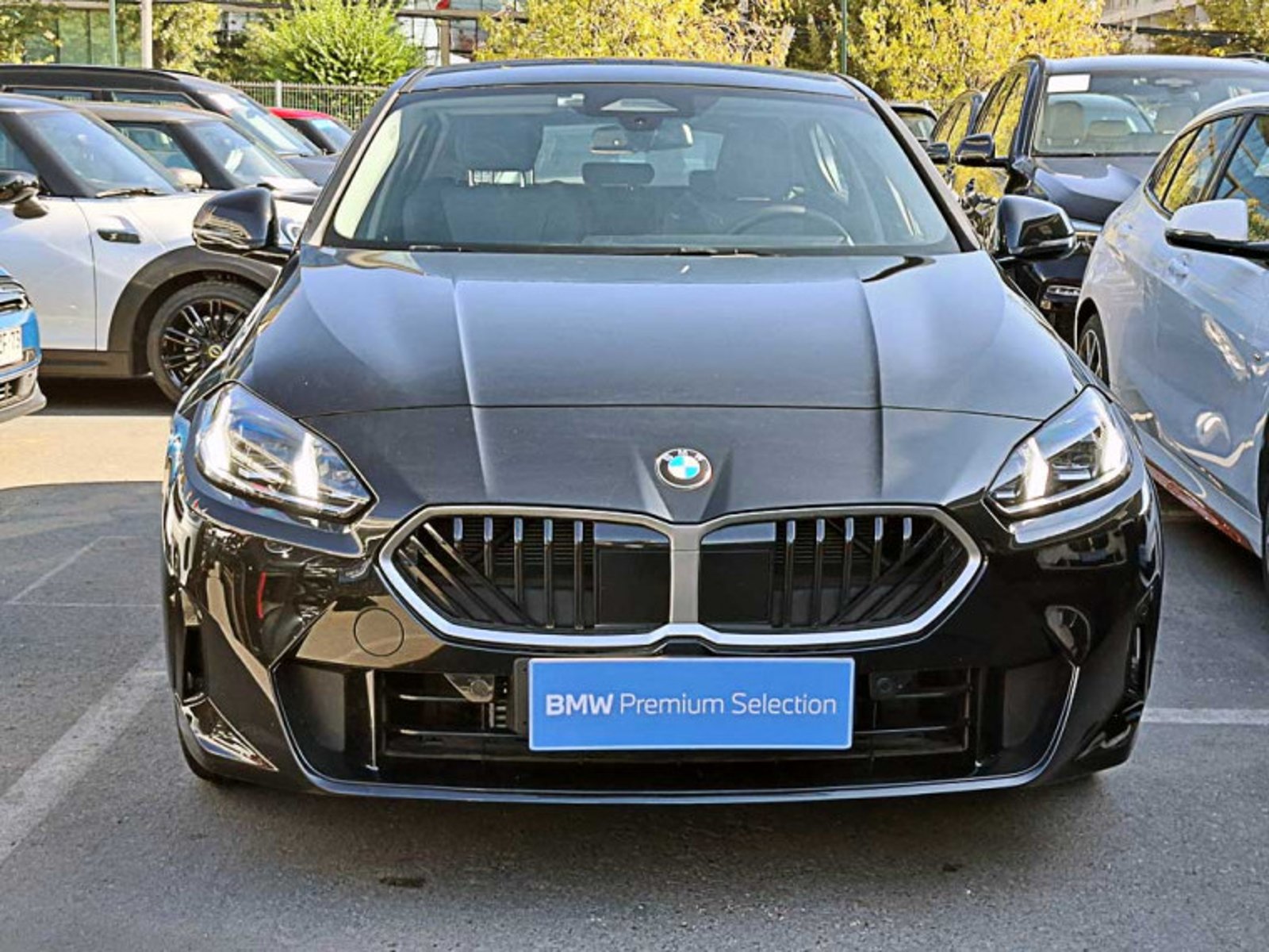 BMW 118 I Hatch Dynamic 2026 - Foto 3 de 13