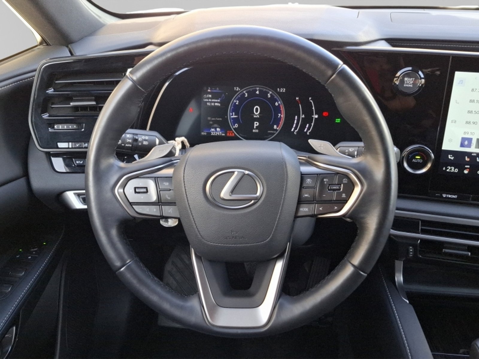 LEXUS Rx350 4x4 2.4 Aut 2024 - Imagen 16 de 20