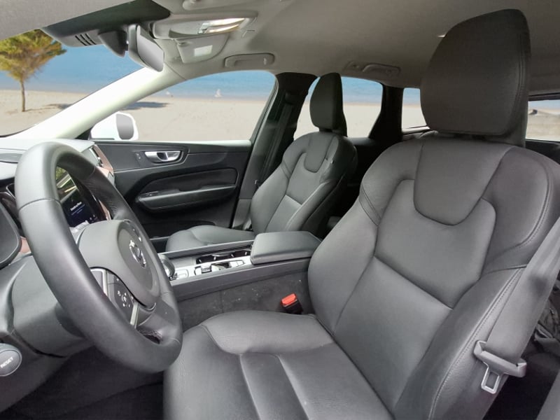 Volvo Xc60 Ii B5 4x4 2.0 Aut 2024 - Imagen 10 de 16