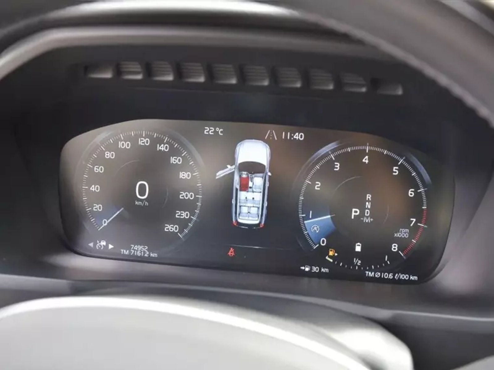 VOLVO Xc90 2.0 B6 Momentum 4x4 At 5p 2022 - Imagen 12 de 12